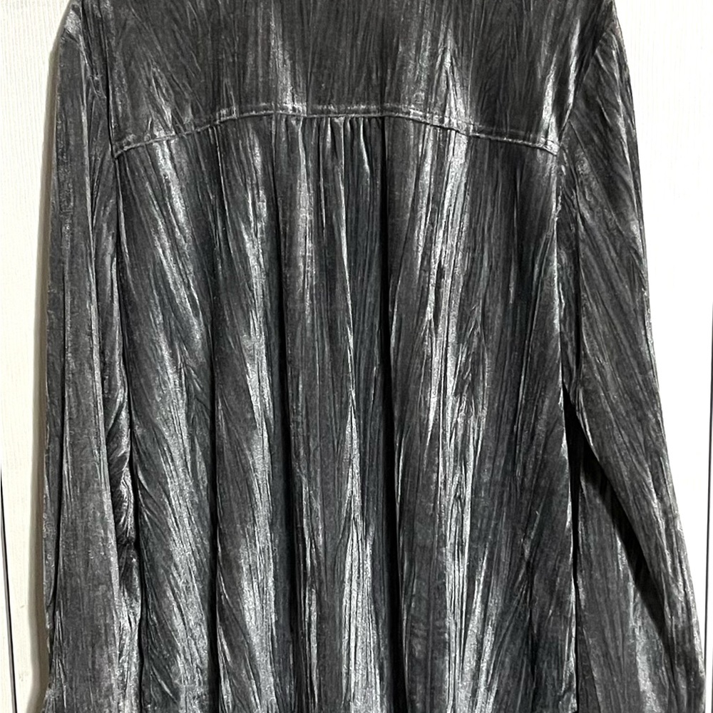Maurices Metallic Gray Top - Picture 6 of 8